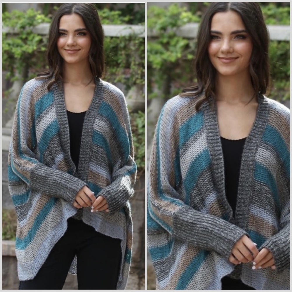 Sapphire Knit Cardigan - Picture 1 of 7